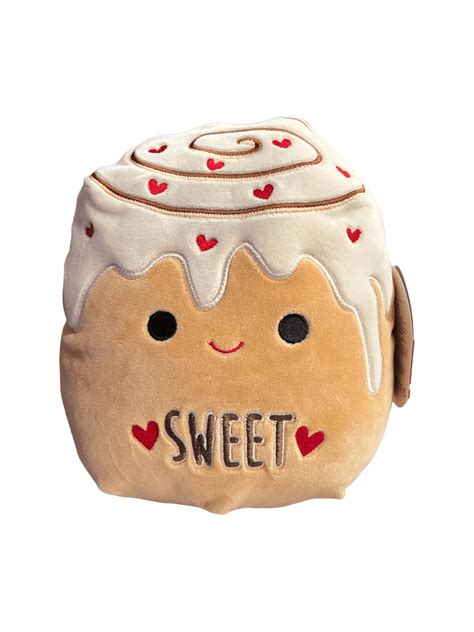 cinnamon roll squishmallows